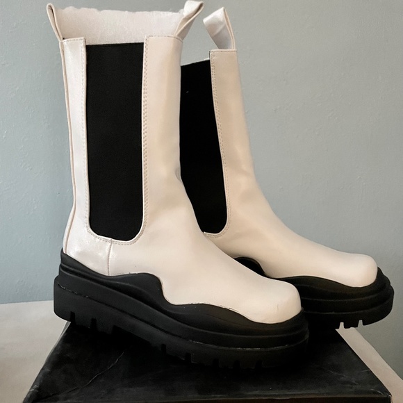 EGO ENERGY ANKLE CHELSEA BIKER BOOT - Picture 8 of 9